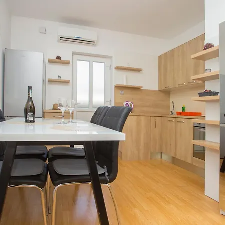 Apartamento Adria Split
