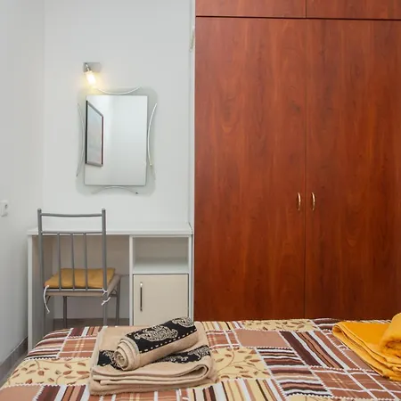Adria Apartman *